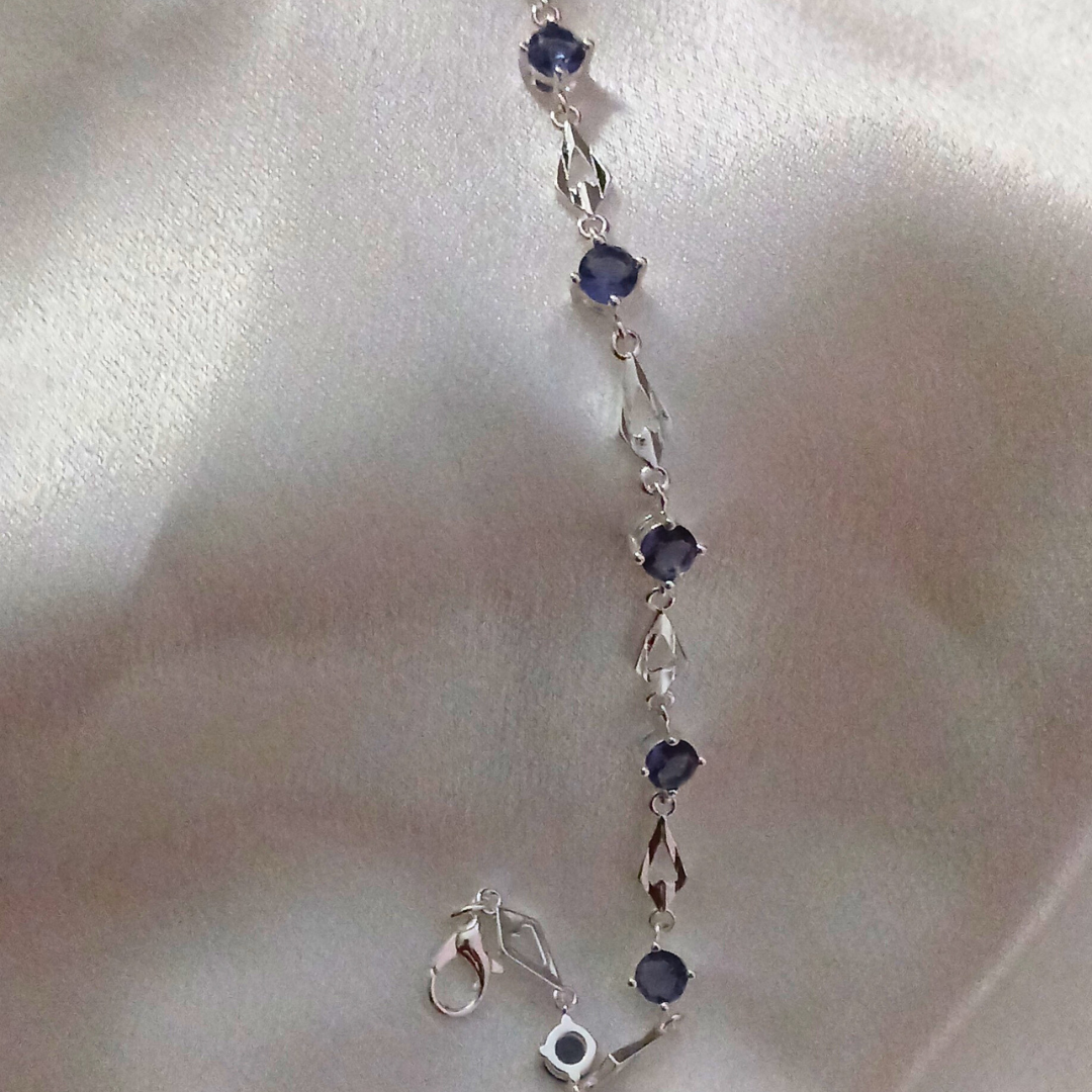 Meet Harmony Bracelet
