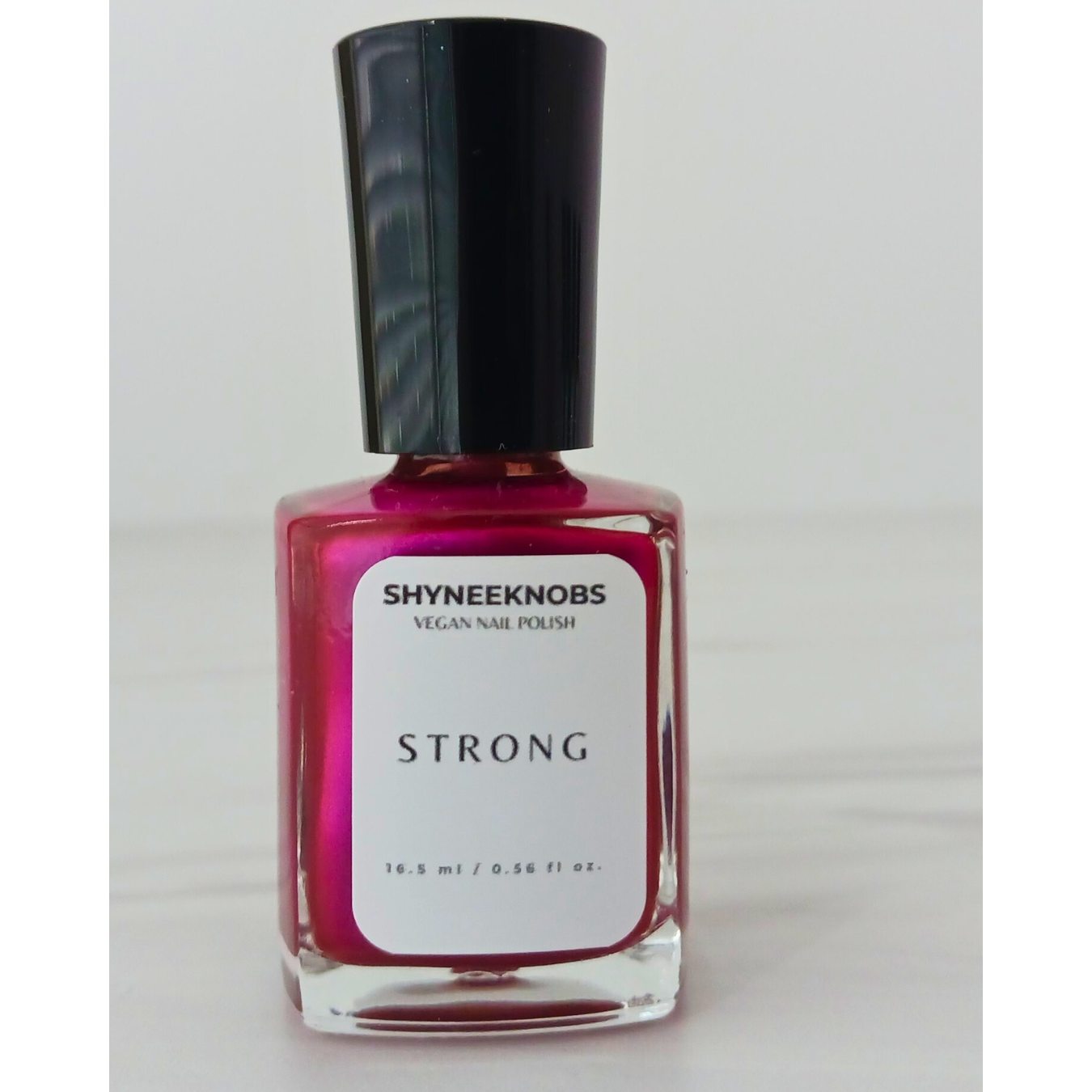 Strong (Fuchsia)